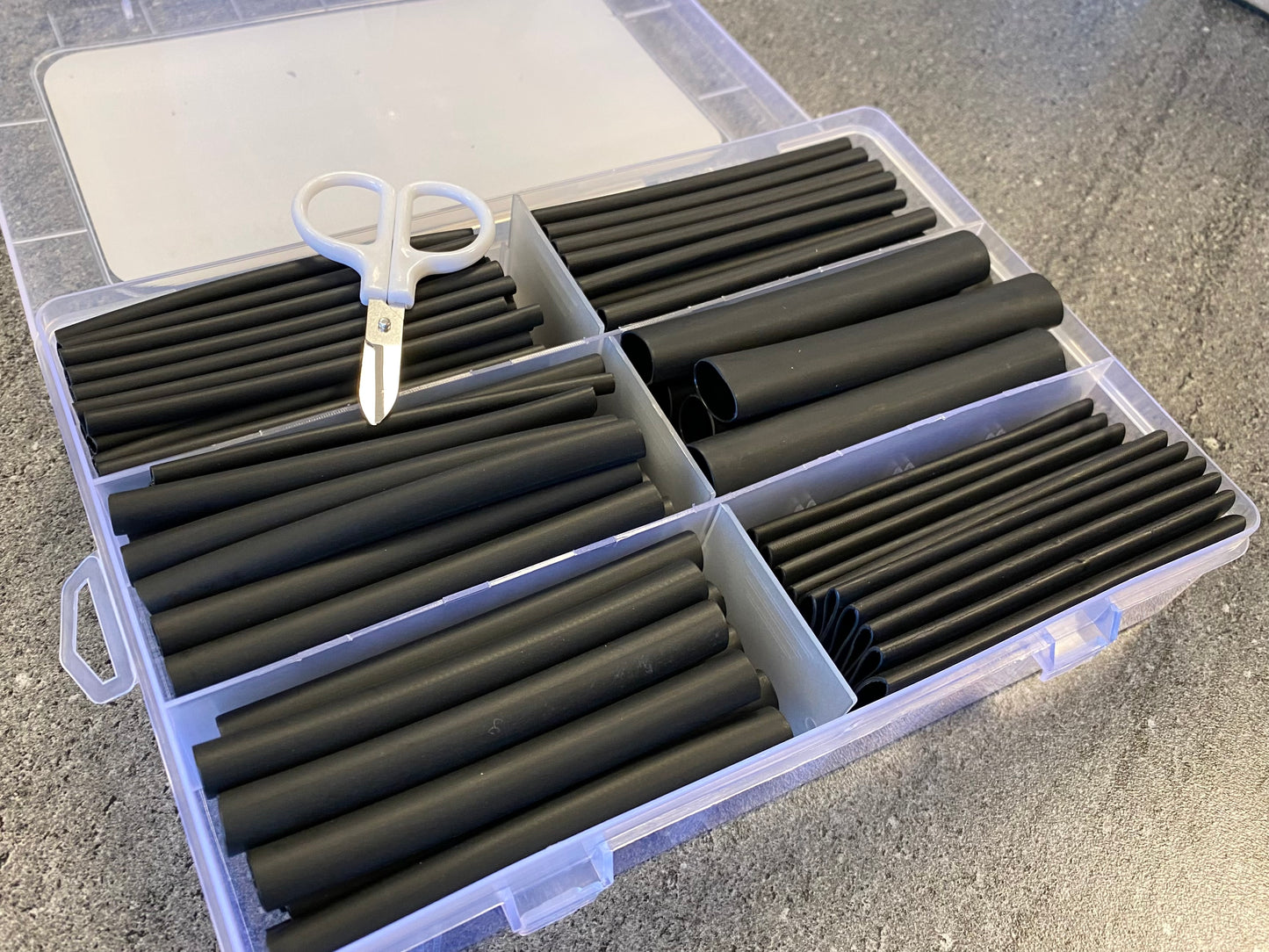 Shrink Tube 180pc set. Adhesive lined. 3:1 Shrink 2.4mm-19mm