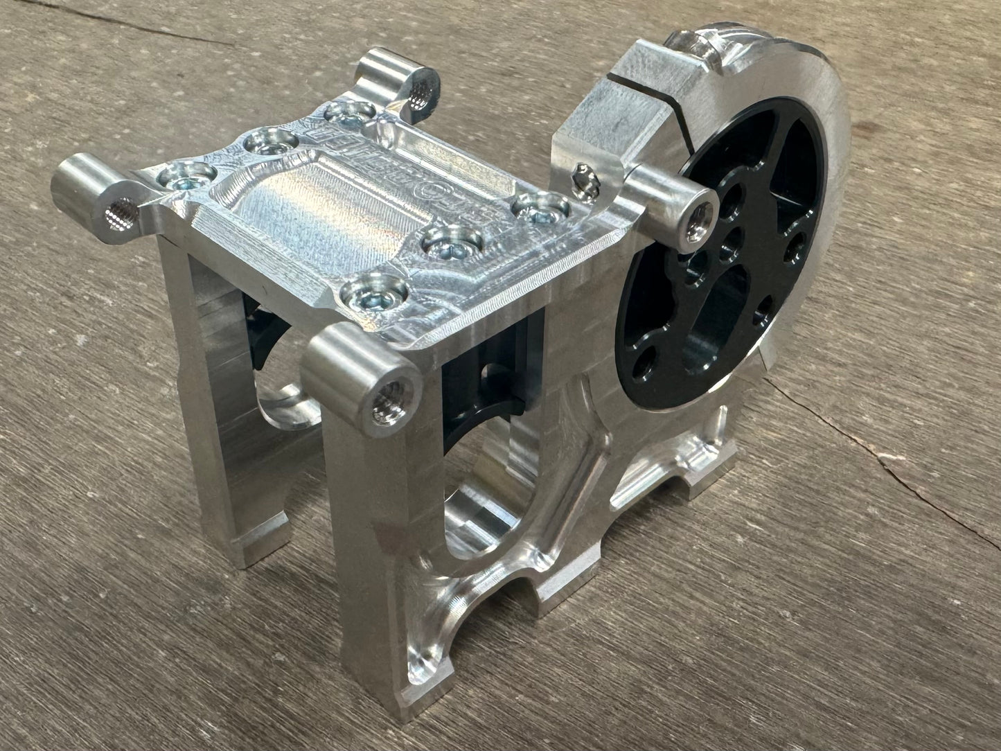 Roto-lok Motormount - for Arrma 1/8th 6s and 1/7th trucks BASHER VERSION