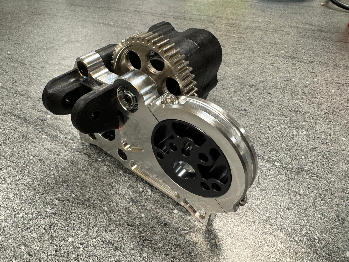 Roto-lok Motormount - for Arrma 8s Kraton and Outcast