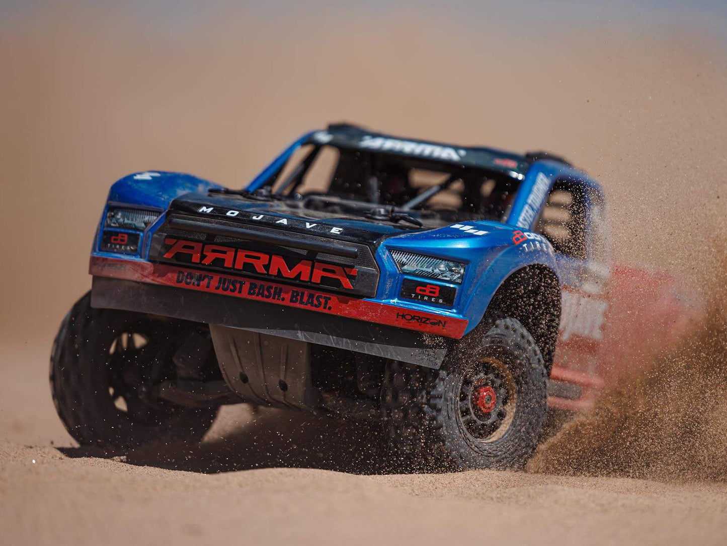 Arrma 1/8 MOJAVE 4X4 4S BLX Desert Truck RTR - Blue ARA4404T2